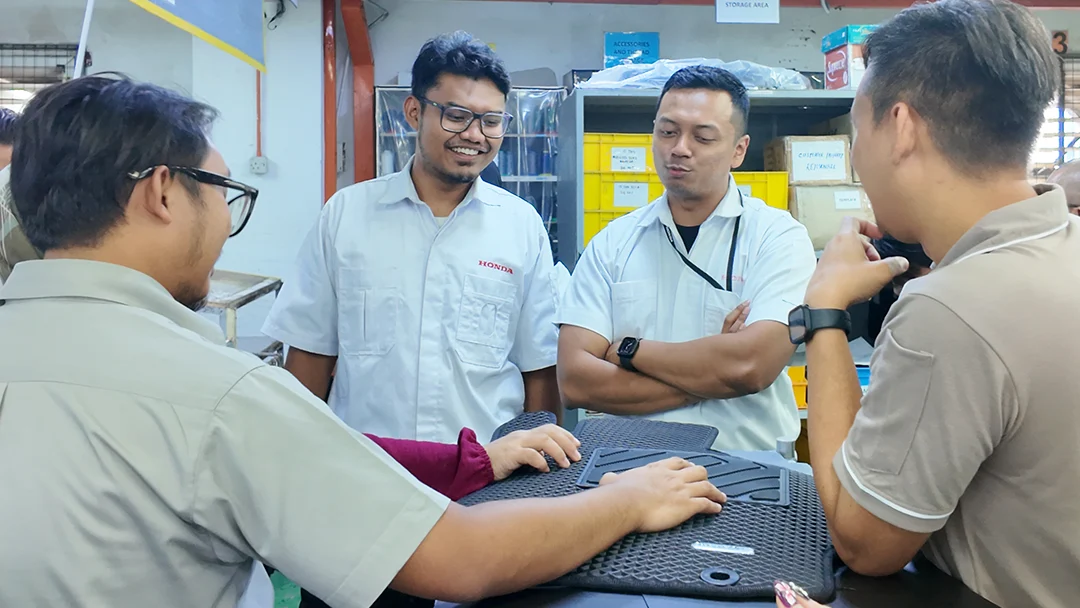 pecca leather welcomes honda malaysia for an exclusive factory tour 3